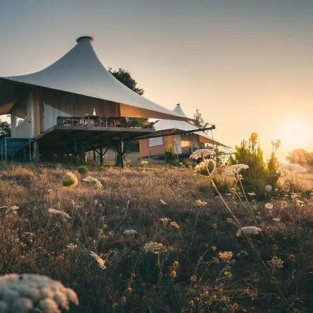 Luxury tent Ihousevillage