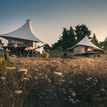 Ihousevillage Luxury tent Polychrono