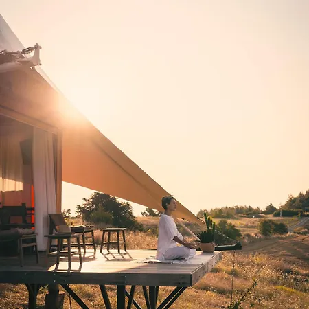 Luxury tent Ihousevillage *